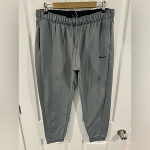 XL Grey Sherpa lined Nike sweatpants jogger style